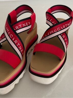 Stella McCartney Red has Platform Sandal Size 37